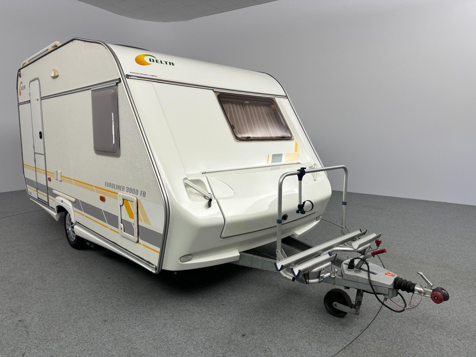 Delta Euroliner 3900 FB Mover Fietsendrager, Caravans en Kamperen, Caravans, Bedrijf, Treinzit, 750 - 1000 kg, Reservewiel