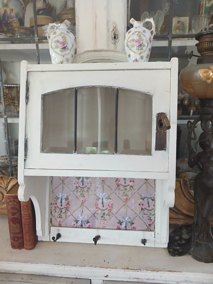 Antiek Frans Art Deco vitrinekastje, Ophalen of Verzenden