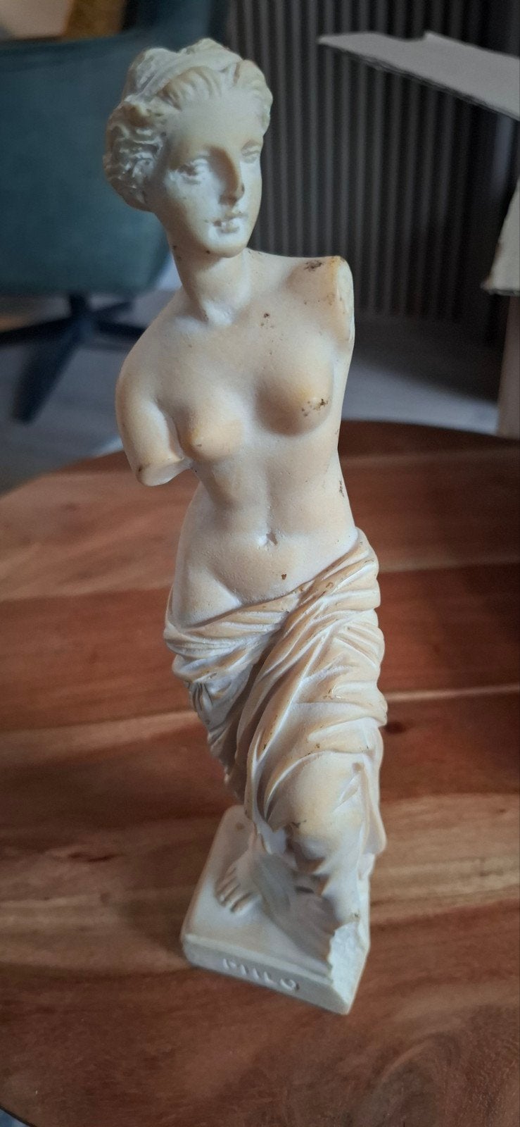 Klassiek beeldje van Venus - Made in Italy, Minder dan 20 cm, Ophalen of Verzenden, Steen of Keramiek, Beeld