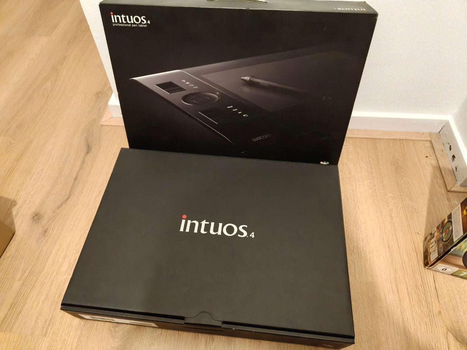 Wacom Intuos 4 professional pen tablet, Computers en Software, Tekentablets, Ophalen, Multi-touch, Zo goed als nieuw, Wacom Intuos