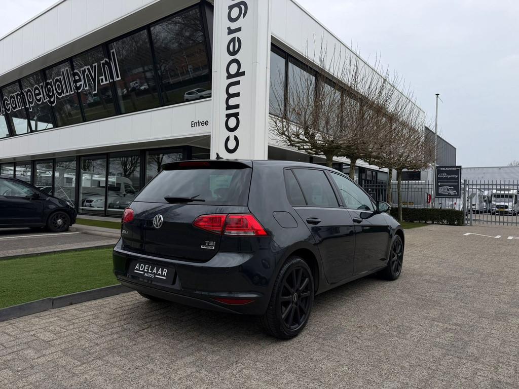 Volkswagen Golf 1.2 TSI Allstar l METALLIC l CRUISE CONTROL, Auto's, Voorwielaandrijving, 4 cilinders, Origineel Nederlands, Bedrijf