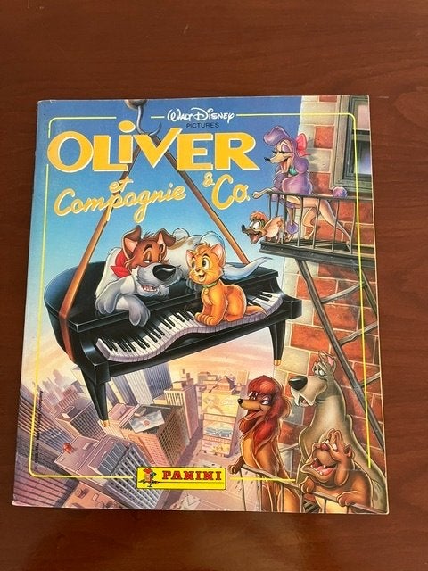 Panini Walt Disney Oliver et Compagnie & Co., Ophalen of Verzenden, Overige figuren, Zo goed als nieuw, Overige typen