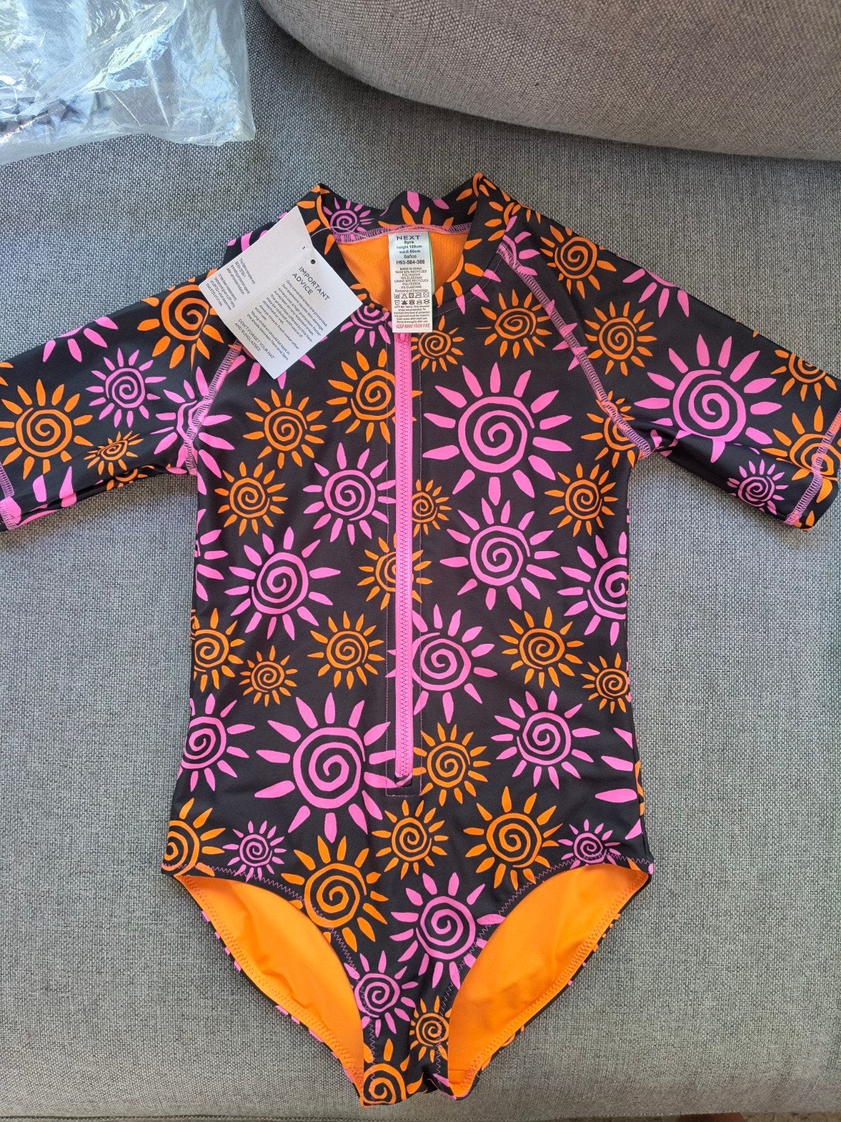 NIEUW. Zonbeschermend badpak met korte mouw, Kinderen en Baby's, Badpak, Nieuw, UV-zwemkleding, Meisje