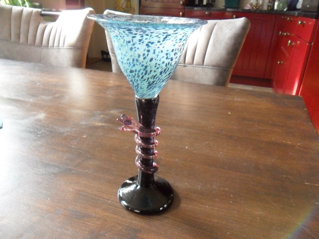 Kunstwerk - Glas met slang, Ophalen of Verzenden, Zo goed als nieuw, Overige typen