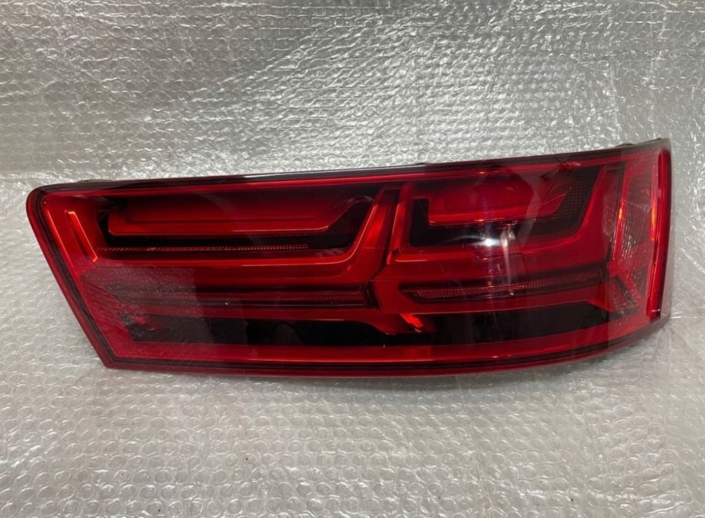 Mageti Marelli Achterlicht Audi Q7 Rechts, Ophalen of Verzenden