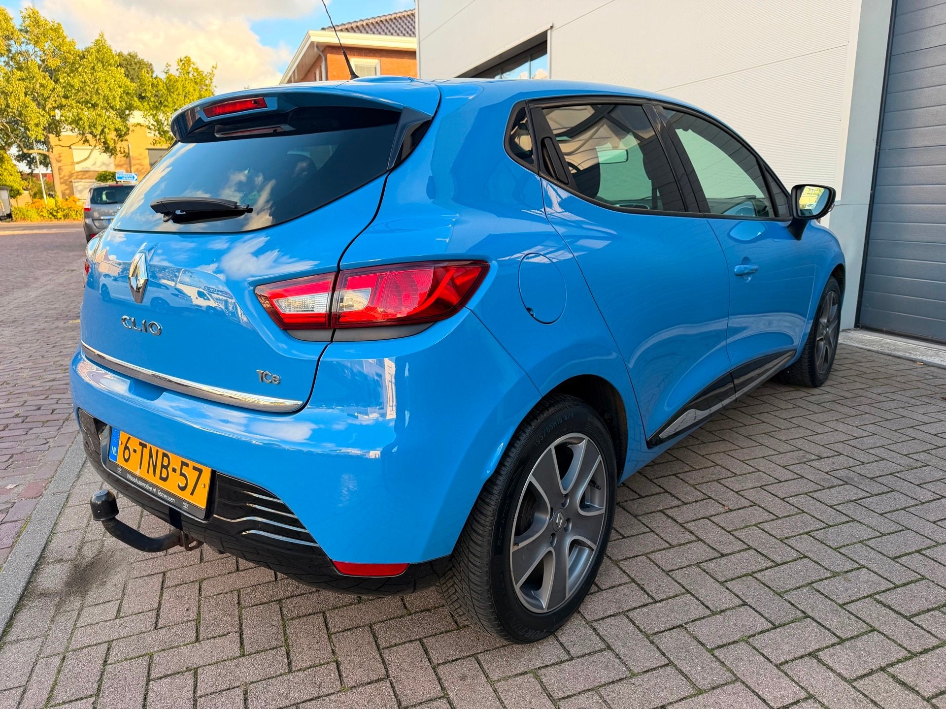 Renault Clio 0.9 TCe /Navi/Cruise-c/Airco/Aux/Mooie auto/Led, Voorwielaandrijving, 540 kg, Origineel Nederlands, Handgeschakeld