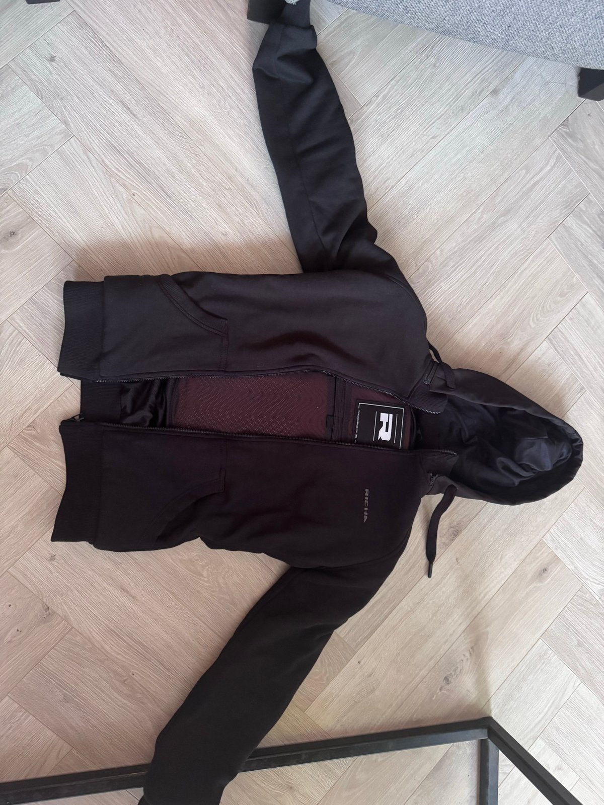 Zwarte Richa motor vest met capuchon, Ophalen of Verzenden, Zo goed als nieuw, Overige maten, Zwart