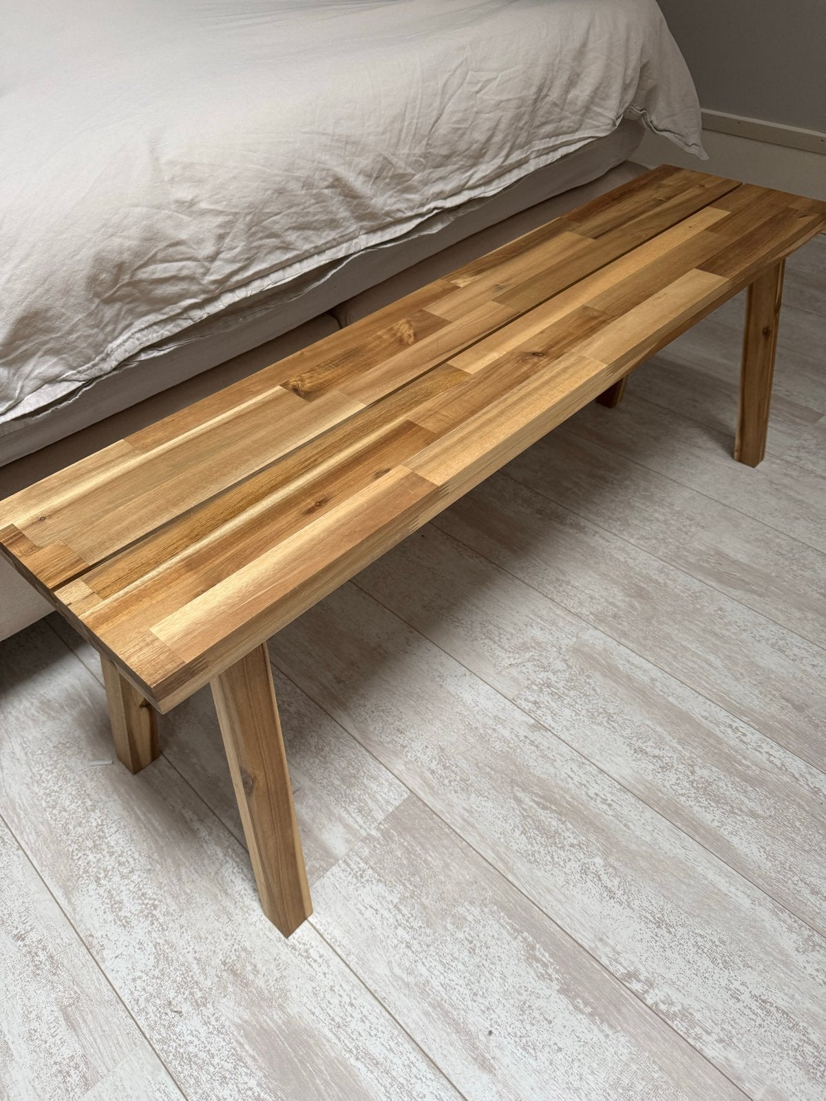 Massief houten bankje - Ikea Skogsta, Huis en Inrichting, Ophalen, Bruin, Hout, Eén