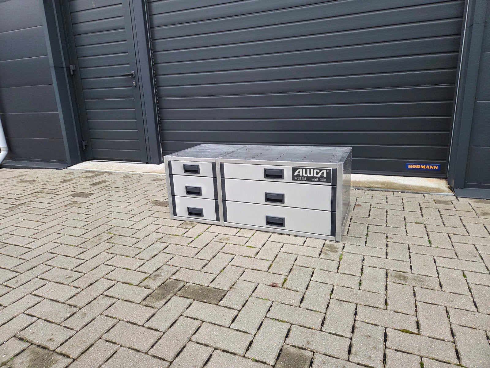 aluca bedrijfswagen inrichting bedrijfswageninrichting, Ophalen