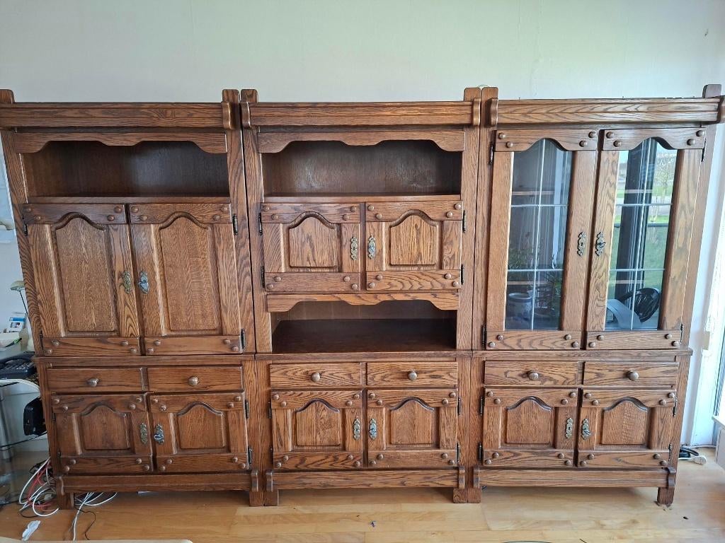wandkast, Ophalen, Gebruikt, Met deur(en), 150 tot 200 cm