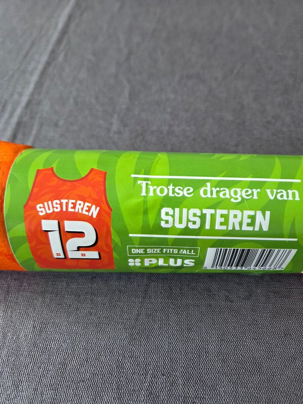 Oranje juich hemdje van de Plus One Size., Verzamelen, Supermarktacties, Plus, Ophalen