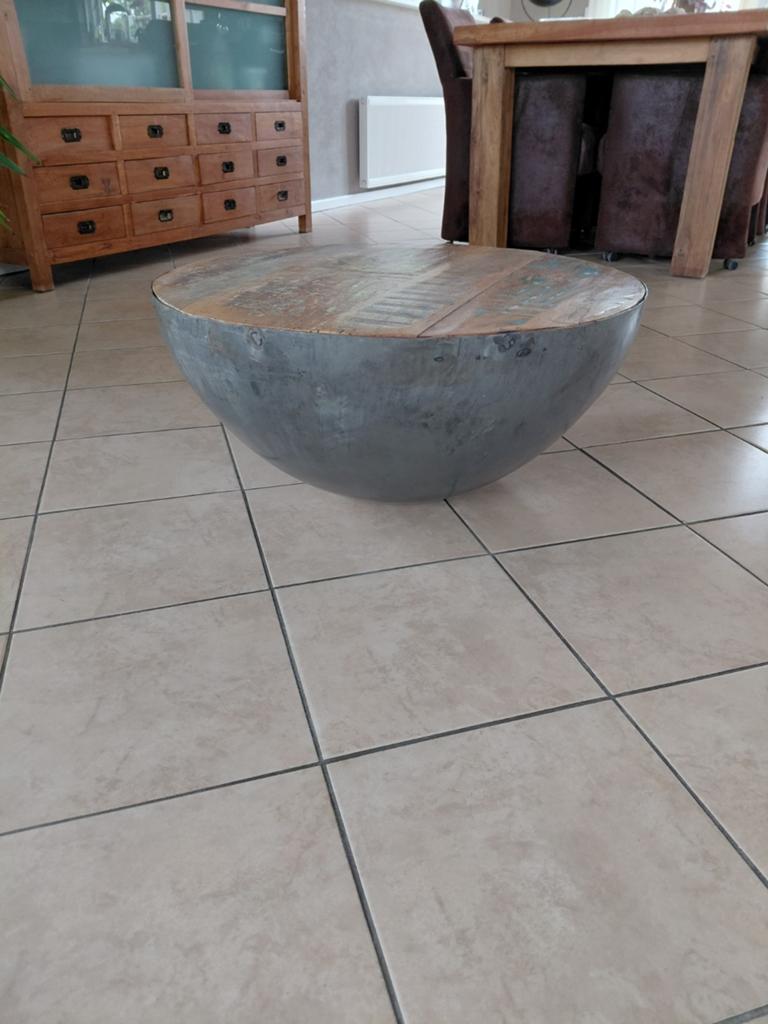 By-Bo Unieke salontafel van hout en metaal 70 cm x 32,5 cm, Overige houtsoorten, 50 tot 100 cm, Rond, Zo goed als nieuw