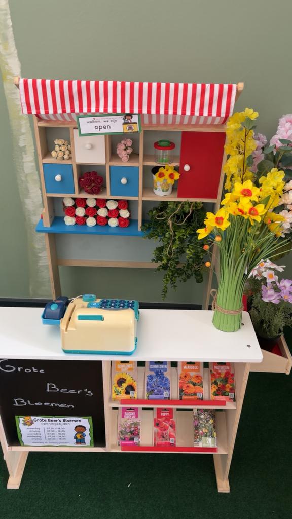 Speelgoed winkel, Kinderen en Baby's, Speelgoed | Houten speelgoed, Ophalen of Verzenden, Gebruikt