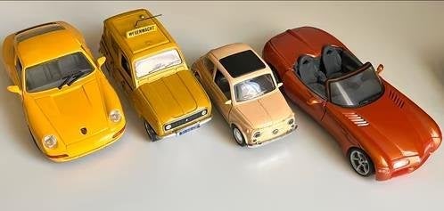 8 model auto’s schaal 1:24, Ophalen of Verzenden, Zo goed als nieuw, Auto, Overige merken