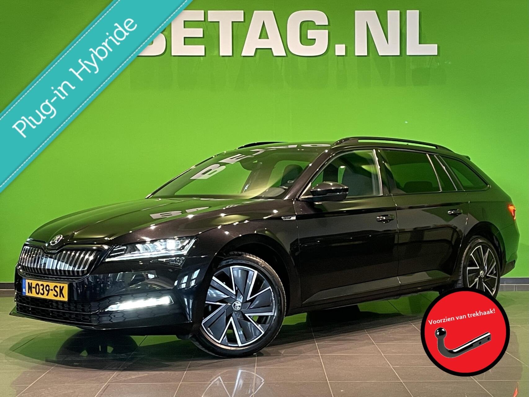 Skoda Superb Combi 1.4 TSI iV Sportline Business | Stoelverw, Auto's, Gebruikt, Euro 6, 4 cilinders, Zwart