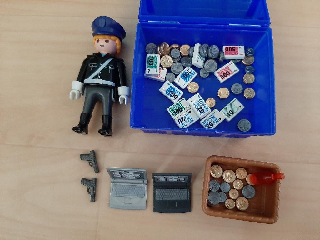 Playmobil politie agent met veel geld, Ophalen of Verzenden, Gebruikt, Los playmobil