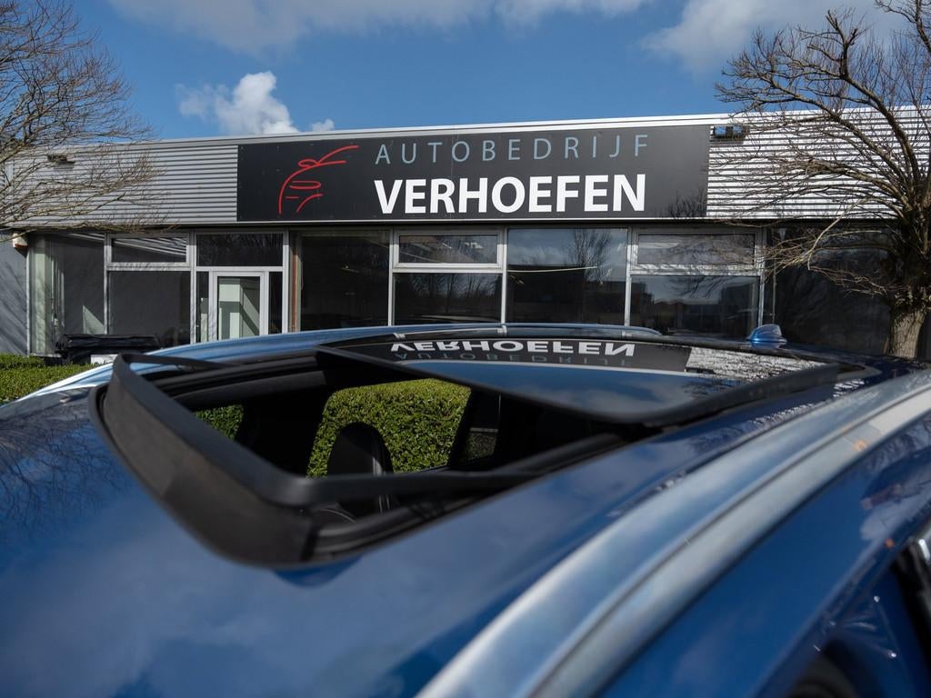 Volvo XC90 2.0 T8 Twin Engine AWD R-Design - 7 PERS - PANORA, Gebruikt, 1969 cc, 7 stoelen, Verwarming stoelen achter