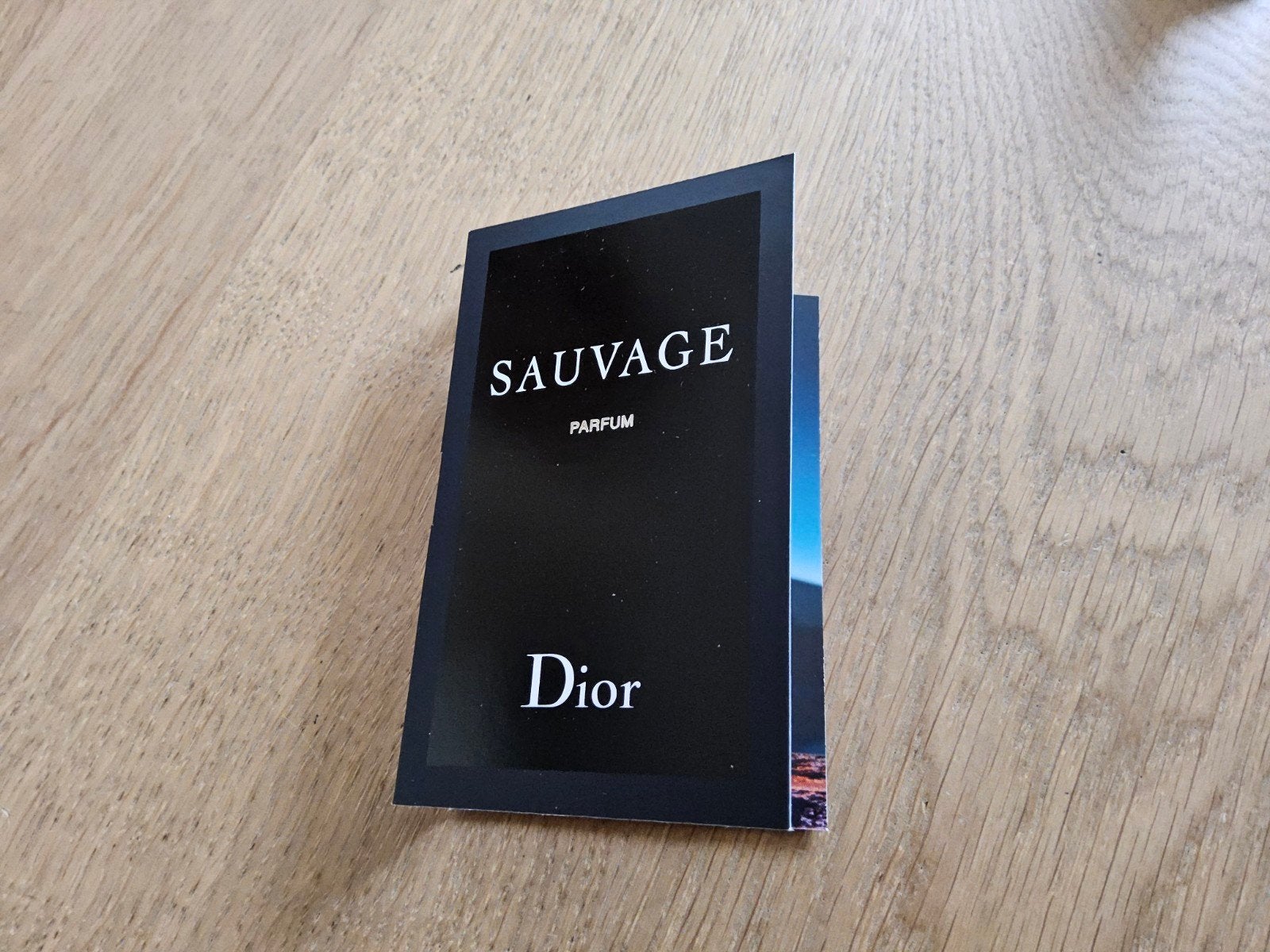 Parfumproefje Dior, Verzamelen, Parfumverzamelingen, Verzenden, Zo goed als nieuw, Miniatuur, Gevuld