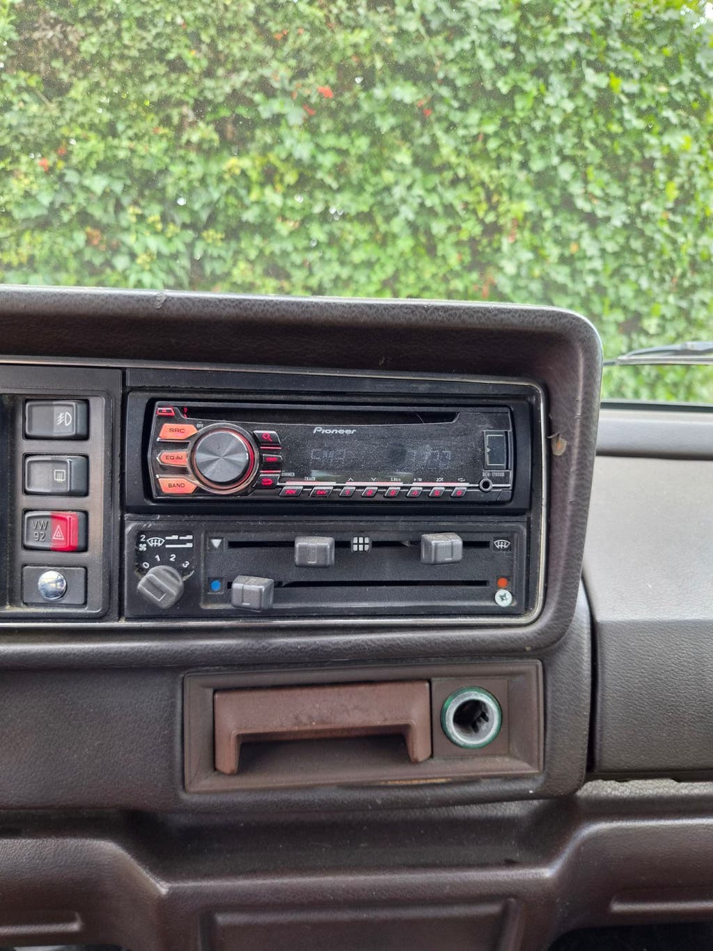 Volkswagen Golf 1, bouwjaar 1982 cabrio, barnfind nieuw apk, foto 10