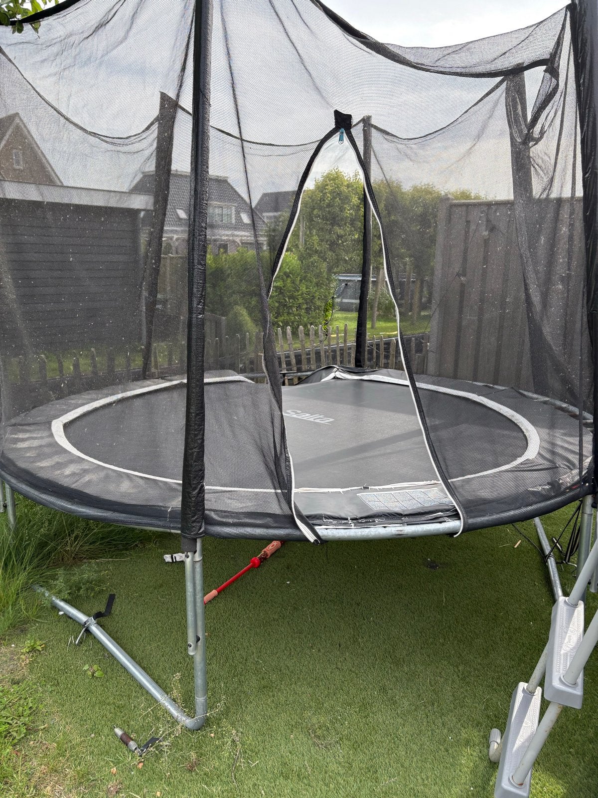 Gratis Salta Combo Trampoline 305 cm (springdoek nodig), Kinderen en Baby's, Speelgoed | Buiten | Trampolines, Ophalen, Gebruikt