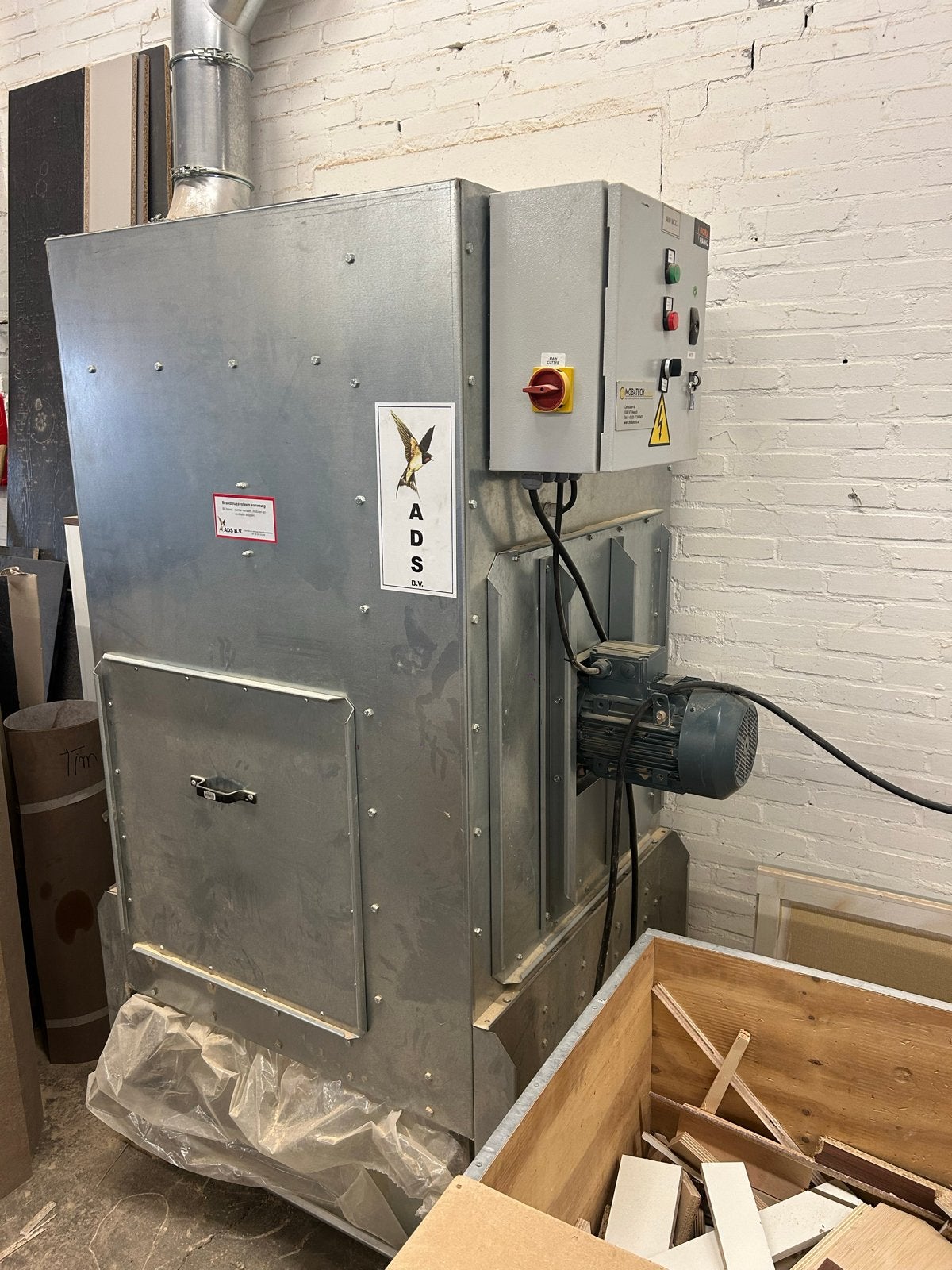 ADS B.V. Industriële Afzuiger/Ventilator, Ophalen, Gebruikt, Ventilator en Afzuiger