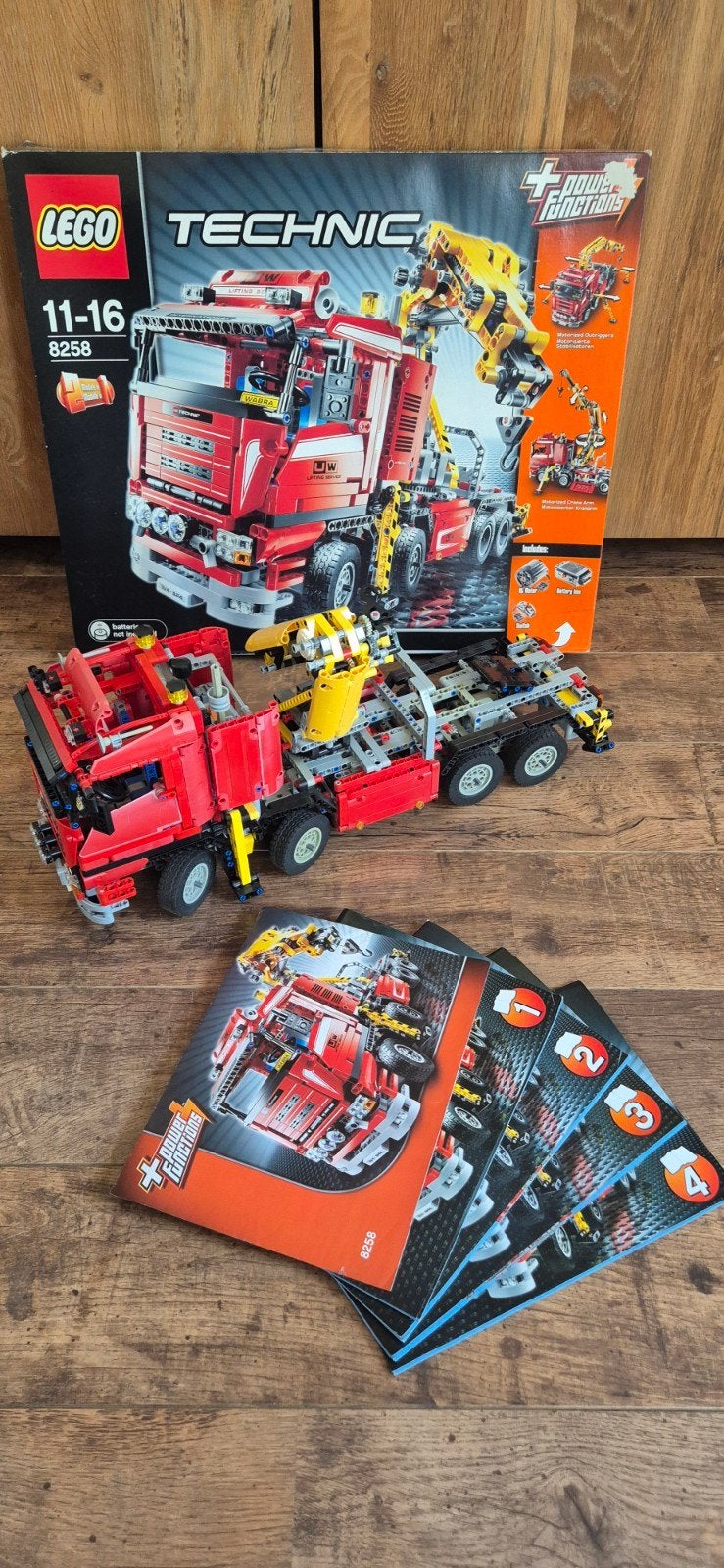 Lego set 8258 vrachtwagen met kraan, Ophalen, Lego, Zo goed als nieuw, Technic