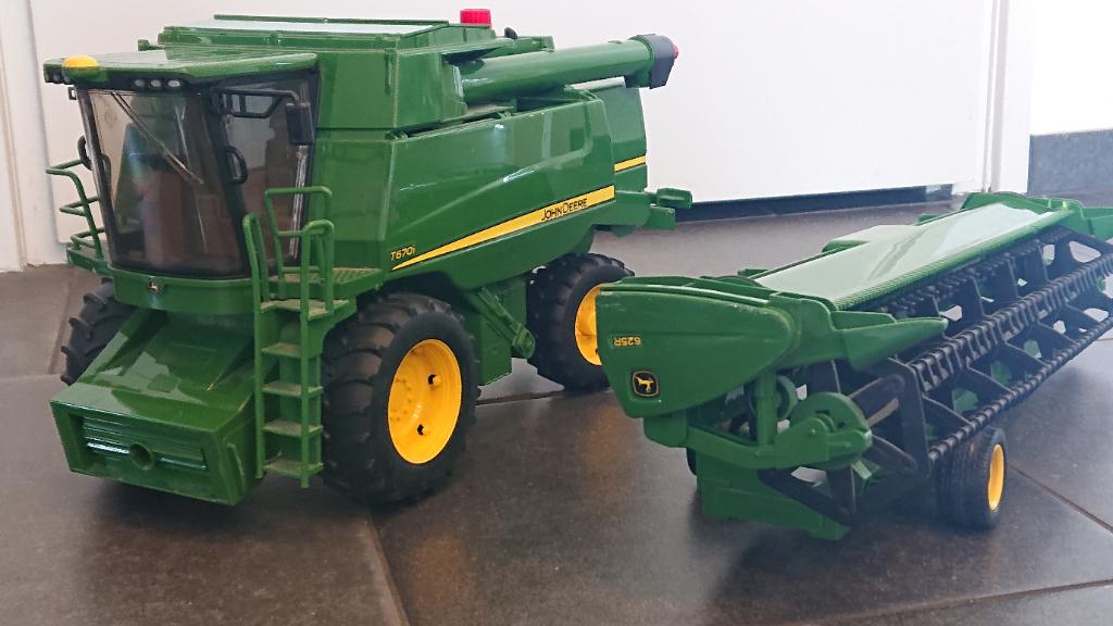 John Deere combine Bruder, Ophalen of Verzenden, Gebruikt