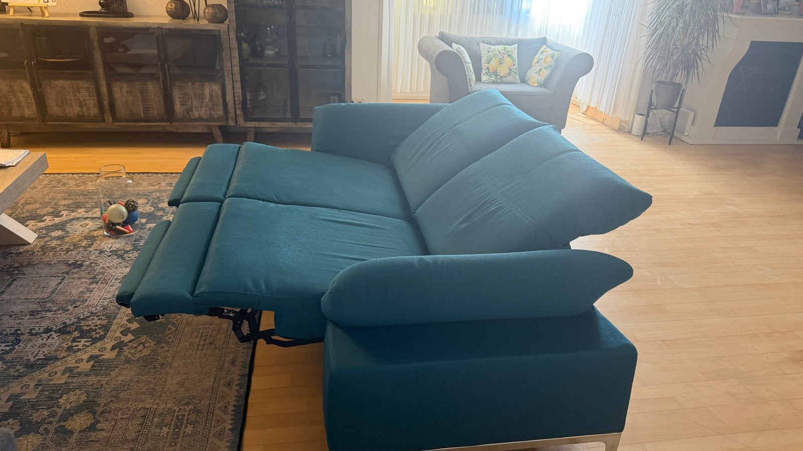 Comfortabele bank met Relaxfunctie - Petrolblauw, Huis en Inrichting, Banken | Bankstellen, 250 tot 300 cm, Gebruikt, 100 tot 125 cm