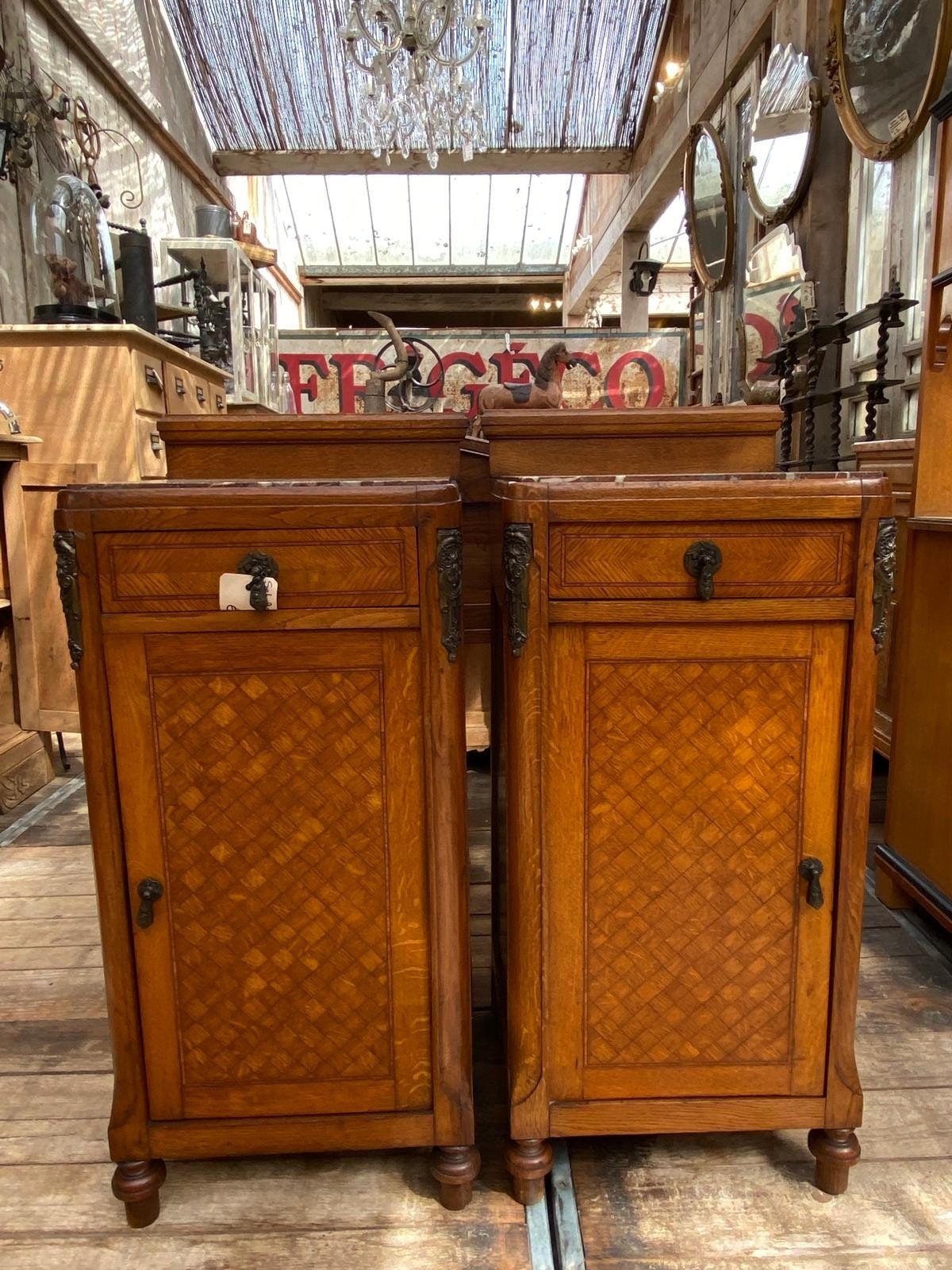 Twee Franse Art Nouveau kastjes nachtkastjes