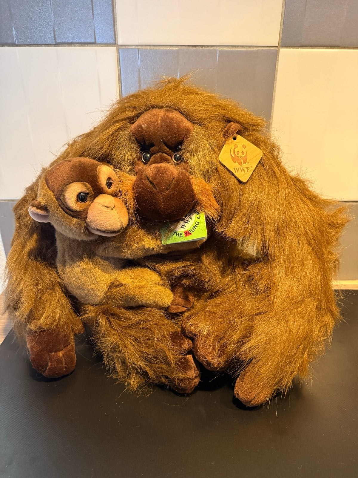 WNF Orang-oetan knuffel met baby - Zo goed als nieuw, Ophalen, Overige merken, Middelgroot (20 tot 80 cm), Bruin