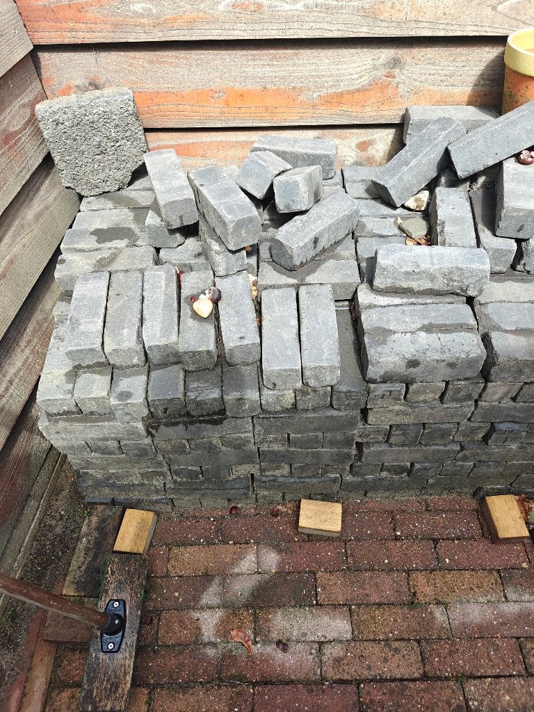 Gebakken dikformaat Carbona getrommeld antraciet, Tuin en Terras, Tegels en Klinkers, Ophalen, Gebruikt, 5 tot 10 m², Klinkers