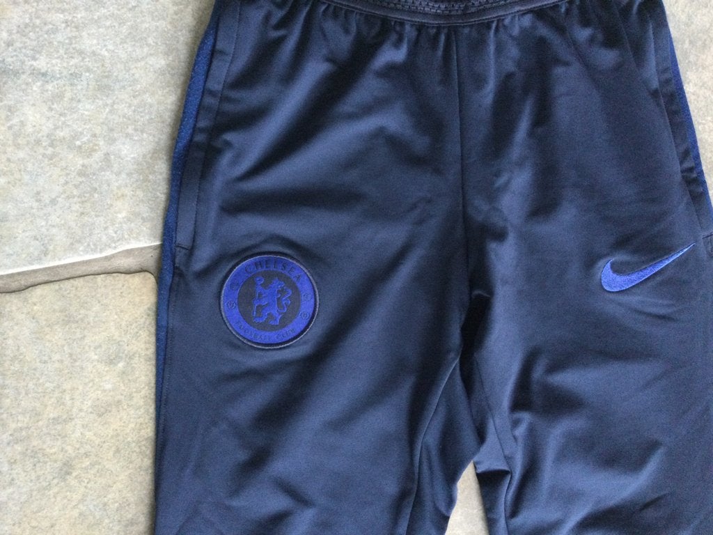 Nette NIKE DRI FIT broek maat xs /176 blauw, Kinderen en Baby's, Kinderkleding | Maat 176, Broek, Ophalen of Verzenden, Zo goed als nieuw