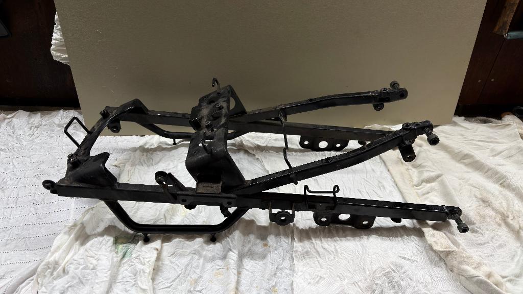 SV650N 1999-2002 Subframe, Ophalen of Verzenden