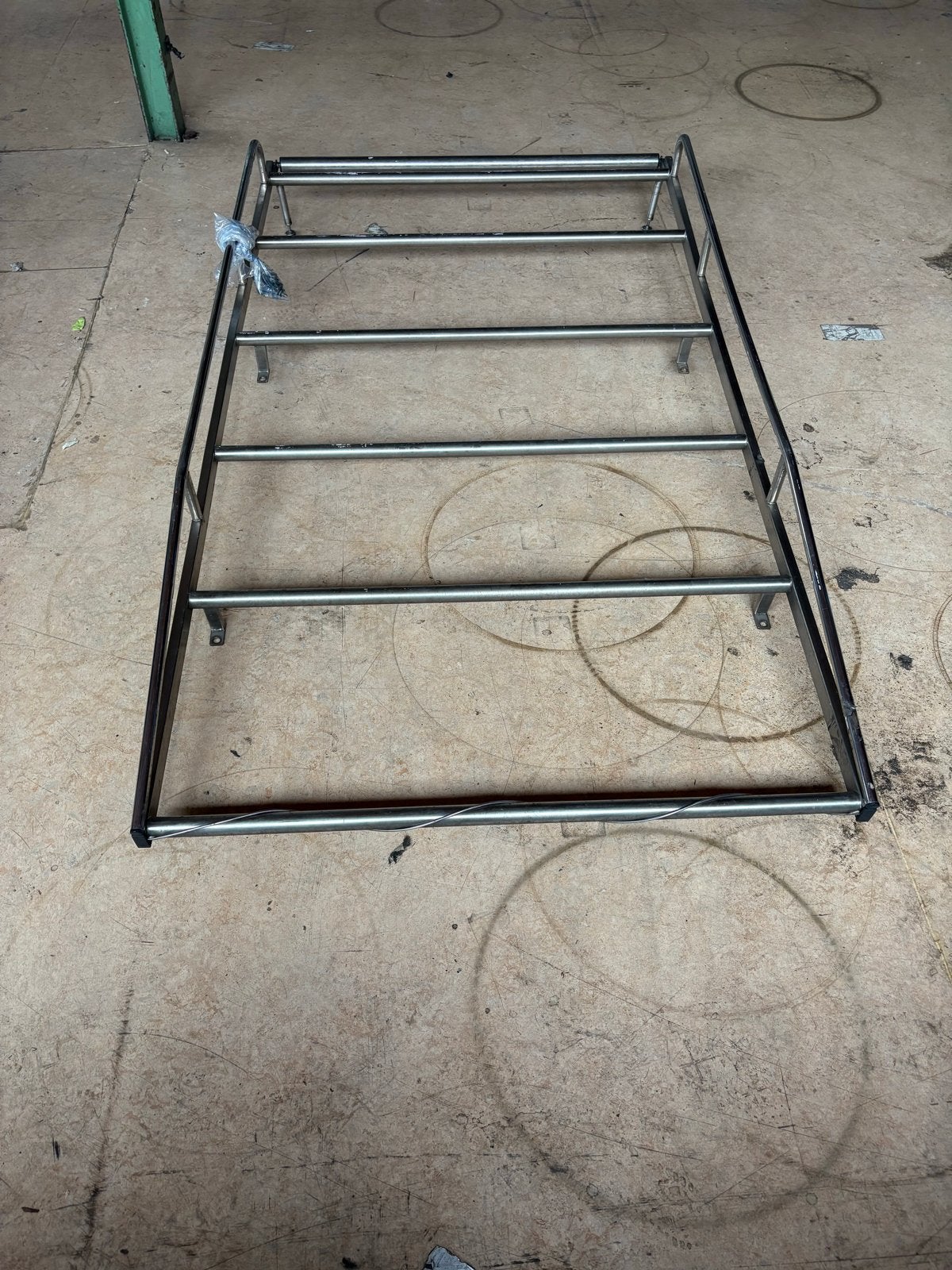 Dakraam voor auto - 150 kg draagvermogen, Auto diversen, Ophalen of Verzenden, Gebruikt