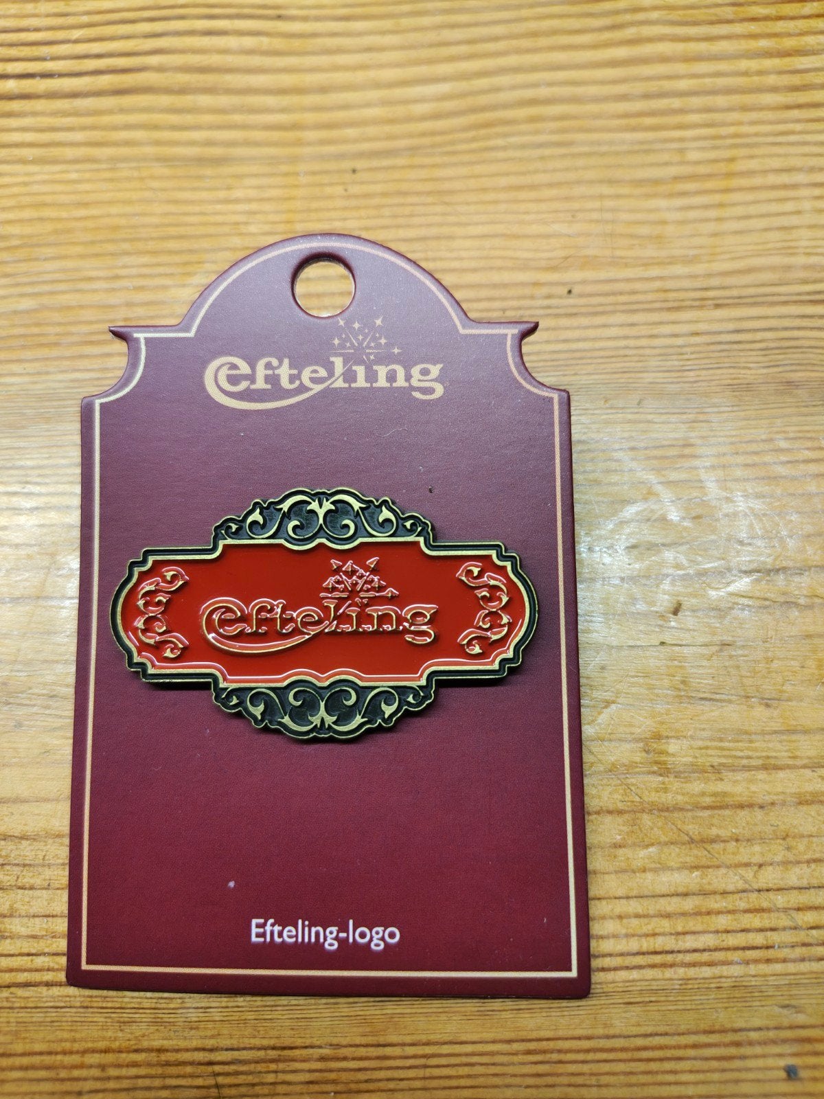 Efteling logo pin - Nieuw in verpakking, Verzamelen, Ophalen of Verzenden, Nieuw, Button of Speldje