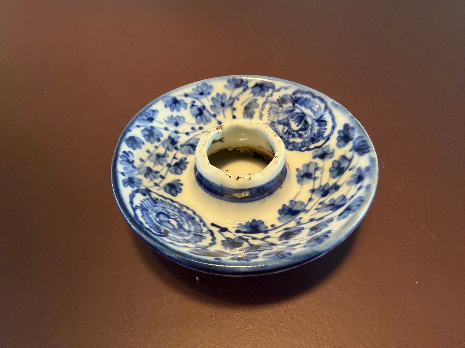 Vintage wit blauw porselein handbeschilderde kaarshouder.760, Ophalen of Verzenden