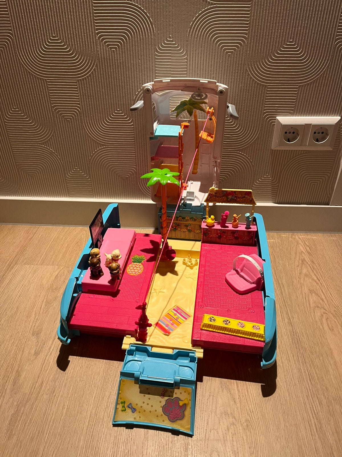 Barbie puppy auto (mobile), Ophalen of Verzenden, Gebruikt, Jongen of Meisje