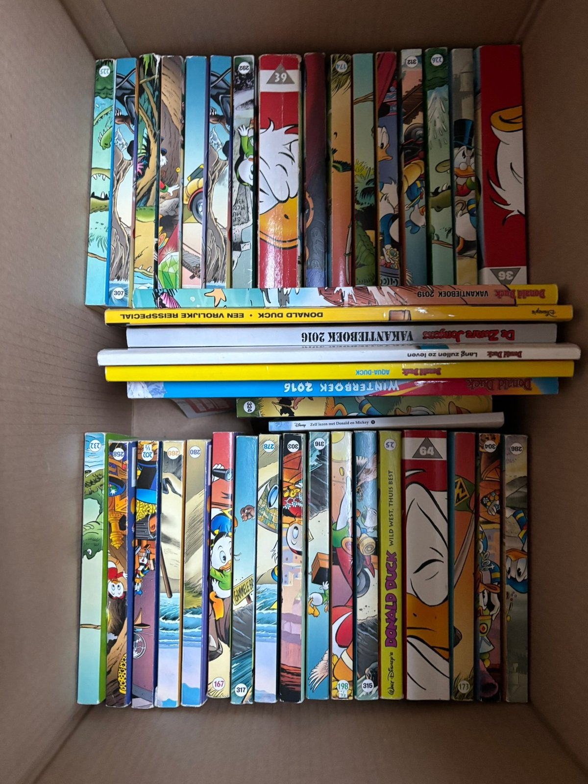 Grote verzameling Donald Duck Pockets & specials ca140 stuks, Boeken, Ophalen of Verzenden, Gelezen, Fictie