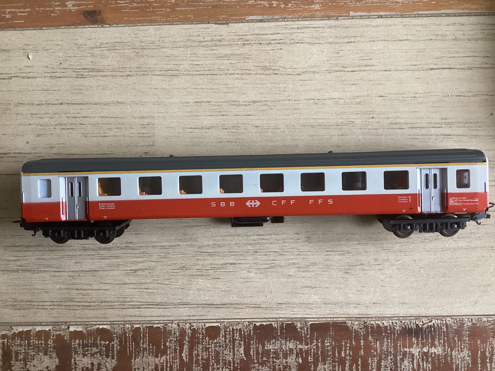 Lima HO.  SBB-CFF personenrijtuig met binnenverlichting., Gebruikt, Gelijkstroom, Wagon, Ophalen of Verzenden