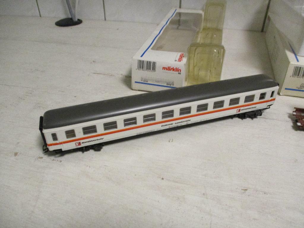 Märklin Rollende Landstrasse Wagon no 4232, Ophalen, Wisselstroom, Wagon, Zo goed als nieuw