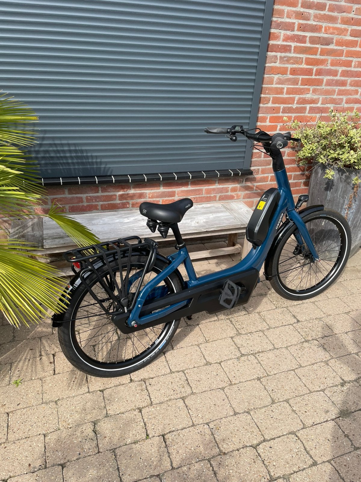 Foto 9 van Gazelle Easyflow Mallard Bleu 504kw accu en  79 kilometer