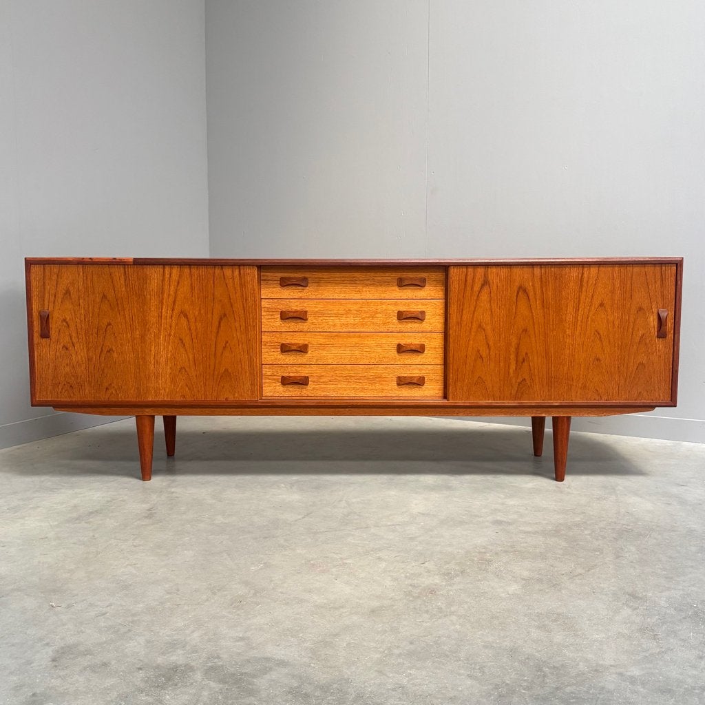 Deens design teak sideboard dressoir jaren 60 70 80 vintage, Huis en Inrichting, Scandinavisch design, Gebruikt, Teakhout, Met lade(s)
