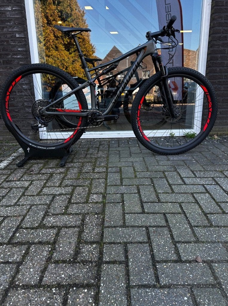 Specialized EPIC MEN EXPERT CARBON 29 S CHARCOAL/BLACK/ROCKE, Fietsen en Brommers, Overige merken, Gebruikt, -, - 0
-, NL