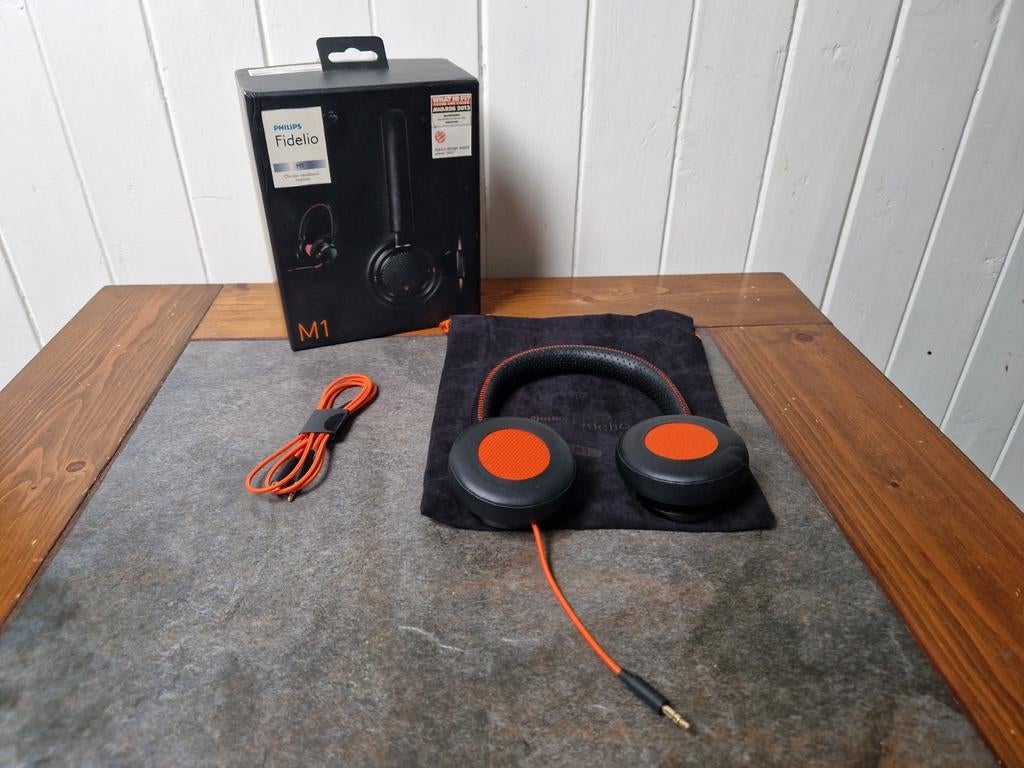 Philips Fidelio M1 'The Netherlands' Koptelefoon, Ophalen of Verzenden, Zo goed als nieuw, Philips