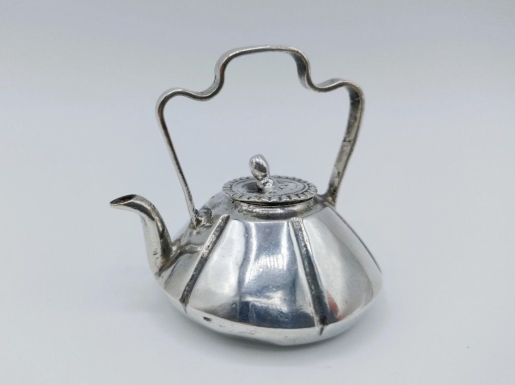 Zilveren miniatuur waterketel, Amsterdam, ca. 1725