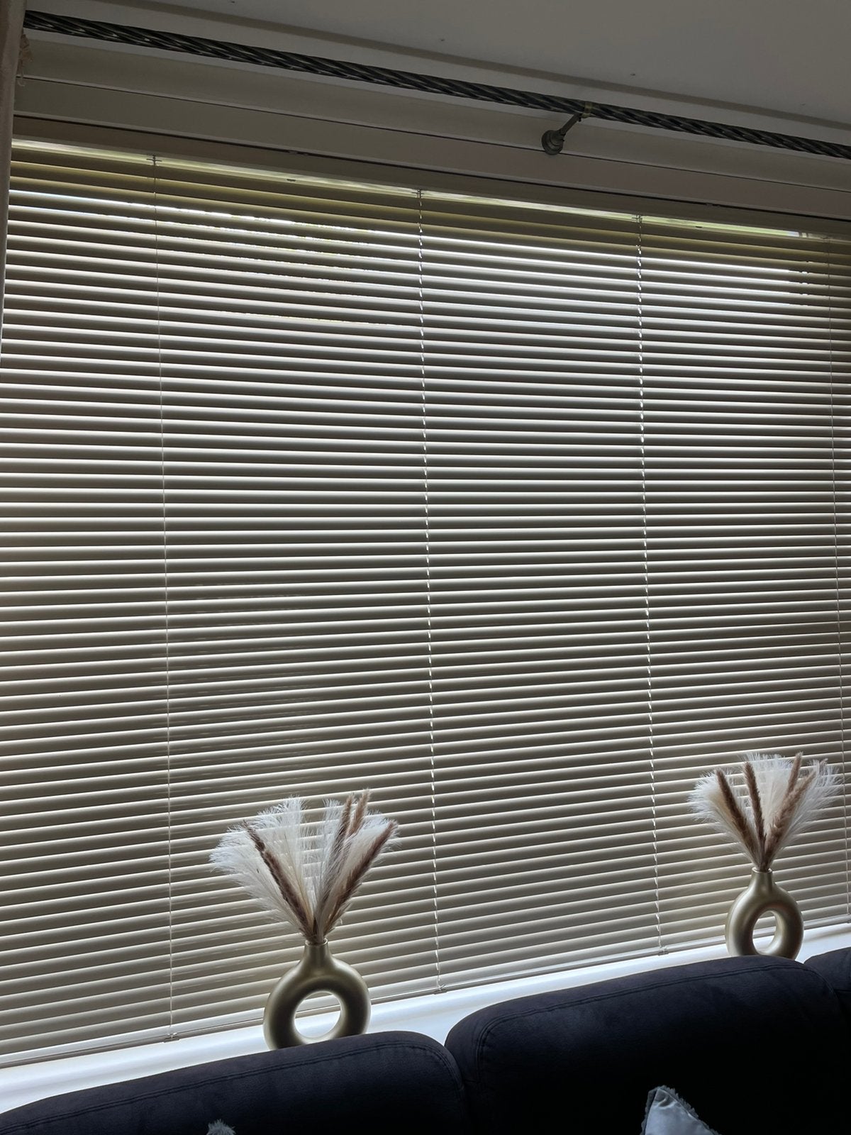 Luxaflex aluminium, Huis en Inrichting, Stoffering | Gordijnen en Lamellen, Ophalen of Verzenden, Zo goed als nieuw, 200 cm of meer