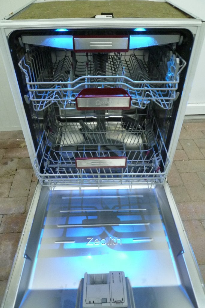 luxe neff & bosch vaatwasser interiorLight vol geïntrigeerde, Ophalen, Minder dan 85 cm, Minder dan 10 liter, Energieklasse A of zuiniger