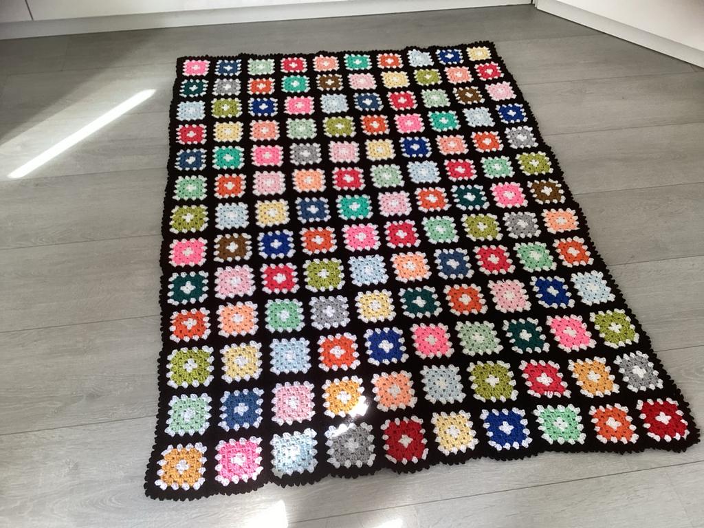 NIEUW Gehaakte Granny Square Deken - Kleurrijk, 100 tot 150 cm, Zwart, Nieuw, Ophalen of Verzenden