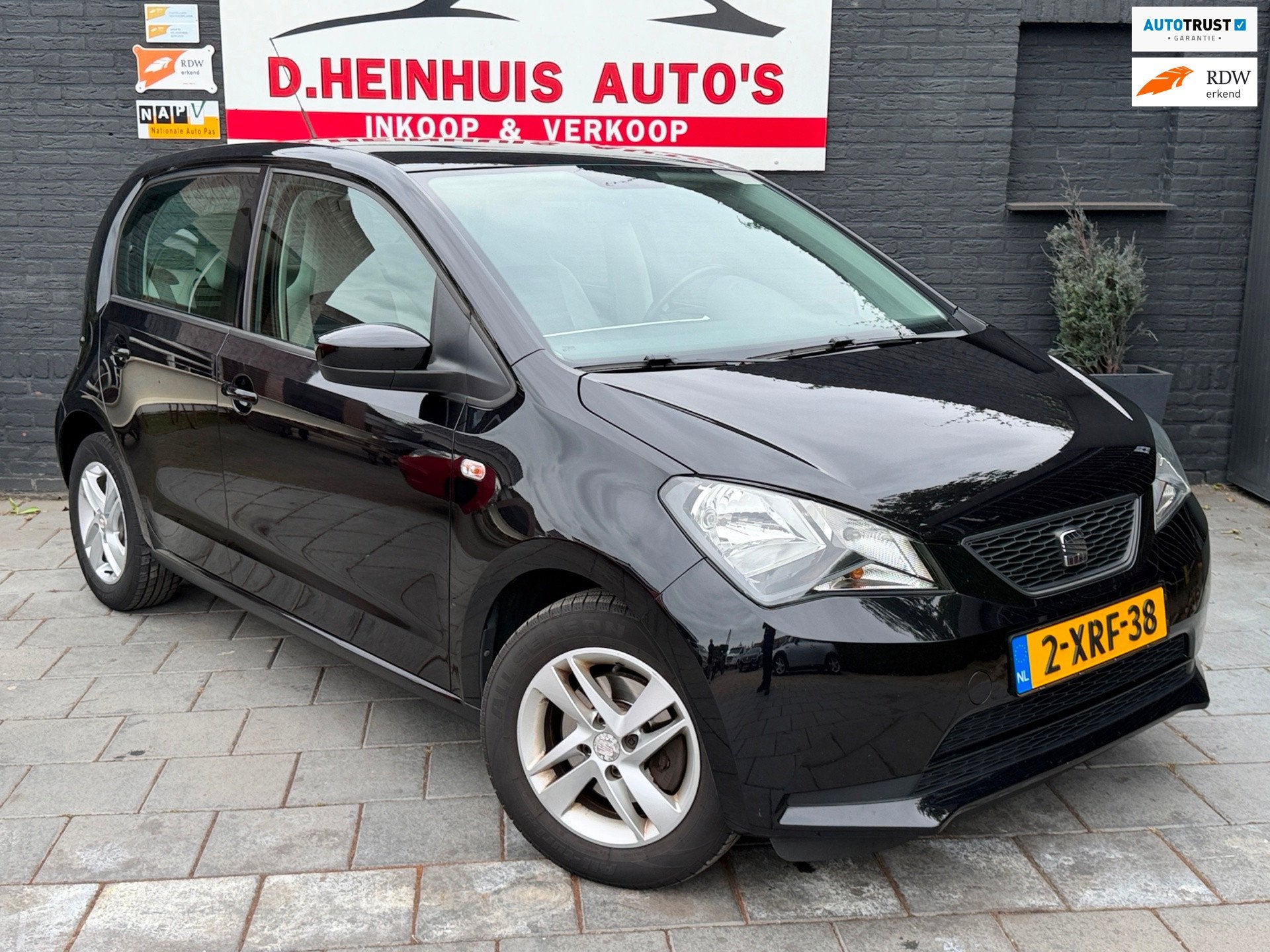 Seat Mii 1.0 Style Chic 5DRS|AIRCO|APK NIEUW|LMV, Auto's, Voorwielaandrijving, Euro 5, Gebruikt, 4 stoelen