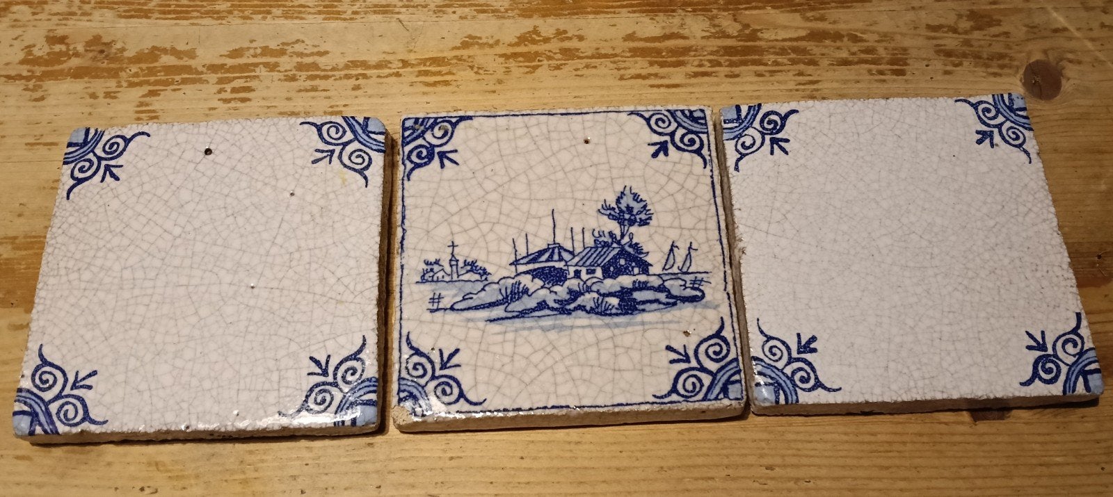 3 Delfts blauwe tegeltjes, Ophalen